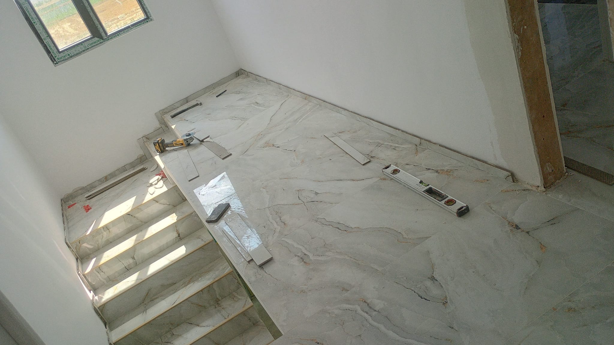 Finisaje interioare București - imagine 3